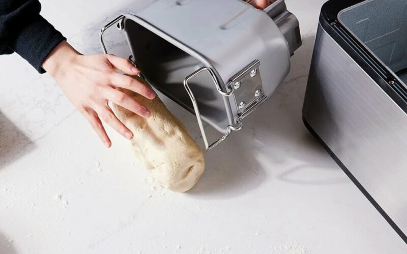 La machine à pain pour des baguettes chaudes au quotidien